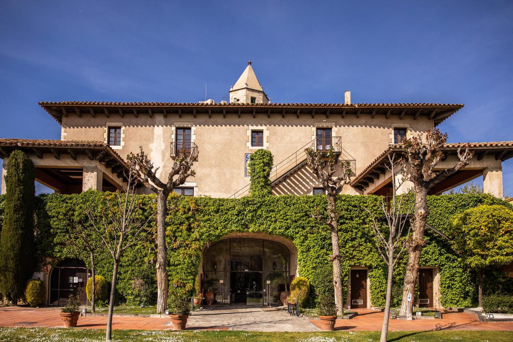 Rvhotels Palau Lo Mirador Torroella de Montgrí Esterno foto